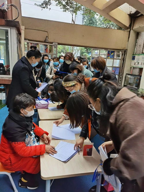 聚焦聚力九龙坡区教育 五五行动 ,九龙实幼释放 五彩之美 长沙市岳麓区教育同行来园参观学习